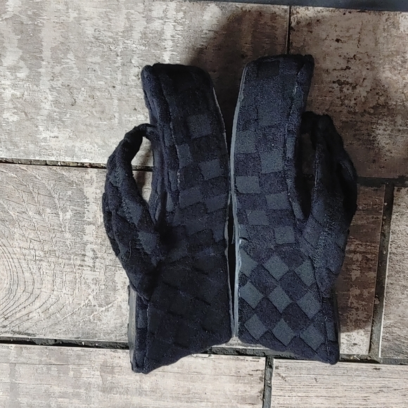 Chase + Chloe Wedge Thong Sandals Size 7.5 - Picture 2 of 11